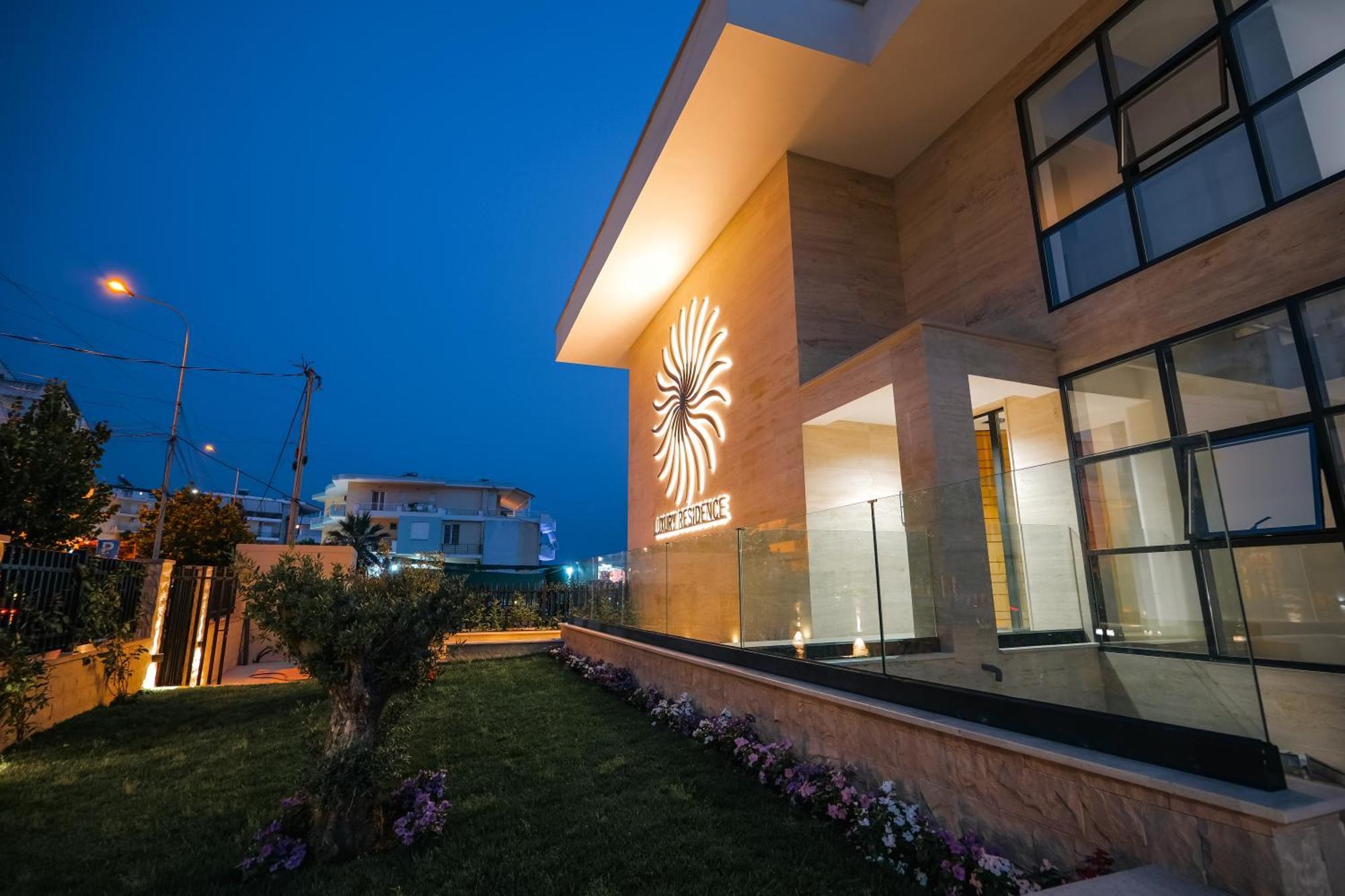 Daed Luxury Residence Саранде Екстериор снимка