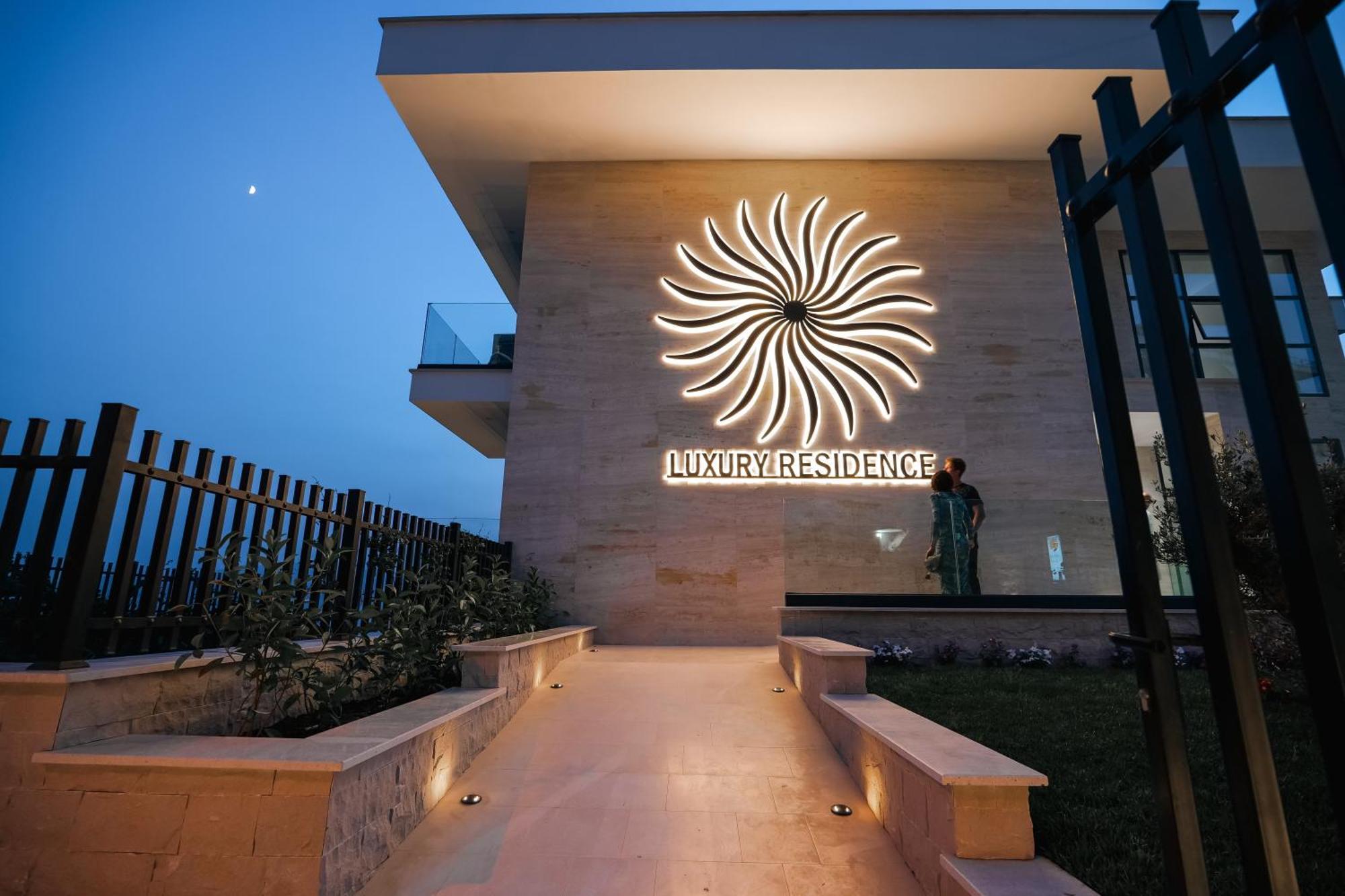 Daed Luxury Residence Саранде Екстериор снимка