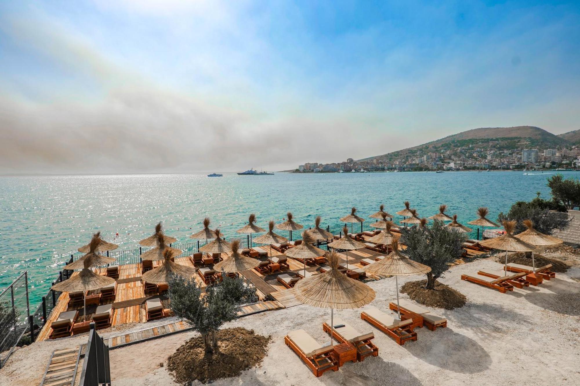 Daed Luxury Residence Саранде Екстериор снимка